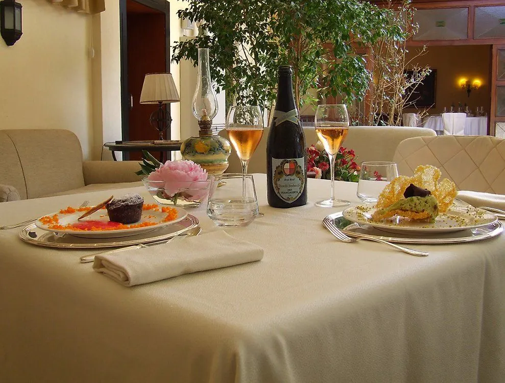 Hotel Federico II Central Palace Palermo Italië