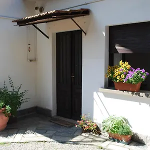  Casa vacanze La Casetta Del Nonno Giampi Italia