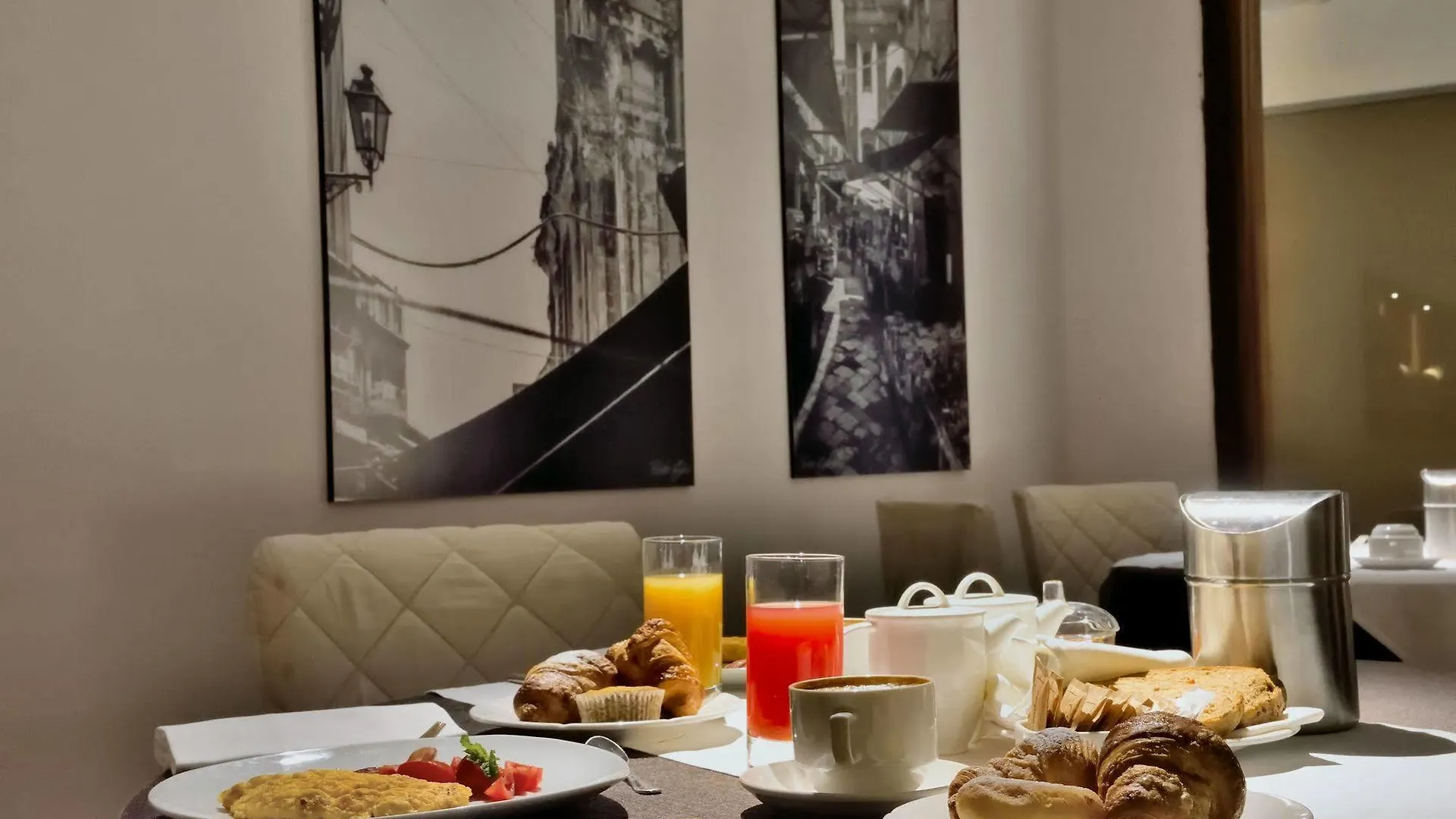 Hotel Federico II Central Palace Παλέρμο 4*,